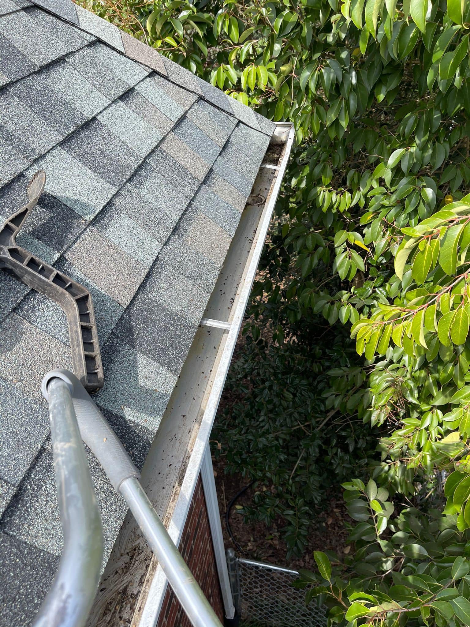 Gutter Cleaning Result
